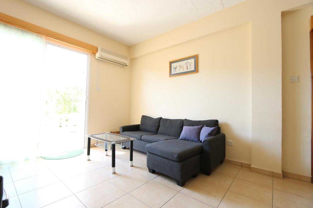 Paphos Gardens Apartment Exteriör bild